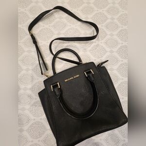 *MICHAEL KORS Black handbag/satchel/Crossbody bag